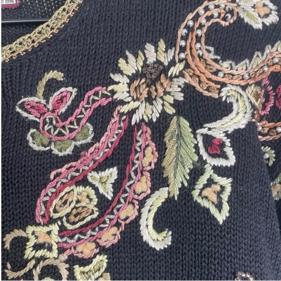 Vintage Tiara Petite Women’s Embroidered Floral Paisley Button Cardigan Sweater - Picture 3 of 4